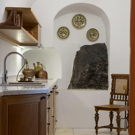 Отель Casa Santantonio 4*