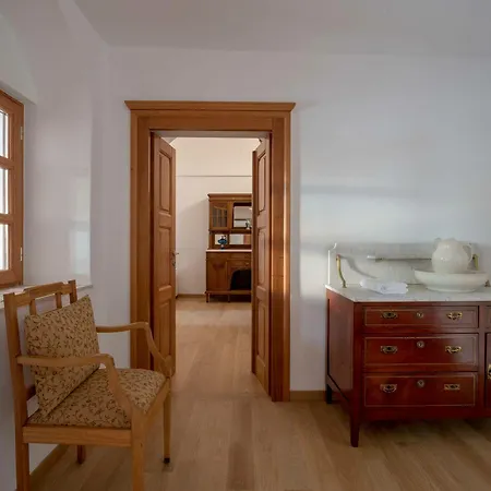 Casa Santantonio Fira (Santorini)
